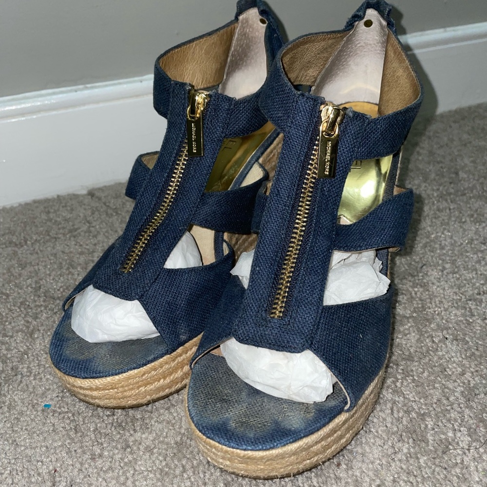 Wedges heels